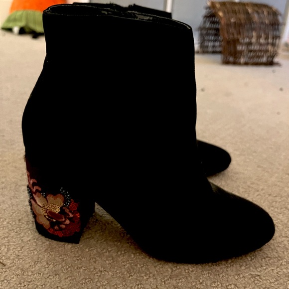Express Suede Embroidered Black Booties - Picture 3 of 5